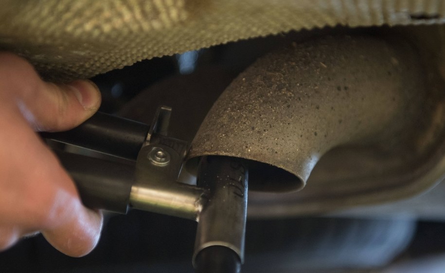 Słony mandat za wjazd starym dieslem do Brukseli