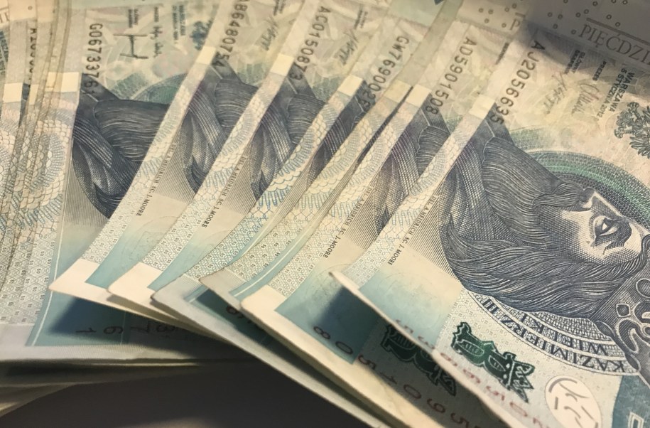 Mieli wyłudzić 10 mln zł unijnej dotacji. Zarzuty dla szefów spółki informatycznej