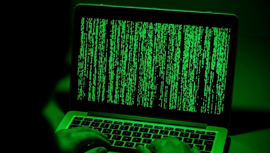 Atak hakerski na niemieckich polityków. Służby tłumaczą się z działań