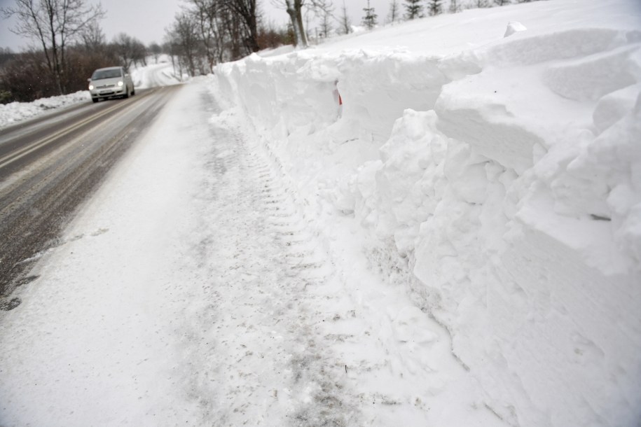 Małopolska w śniegu. Wojewoda zwołał posiedzenie kryzysowe