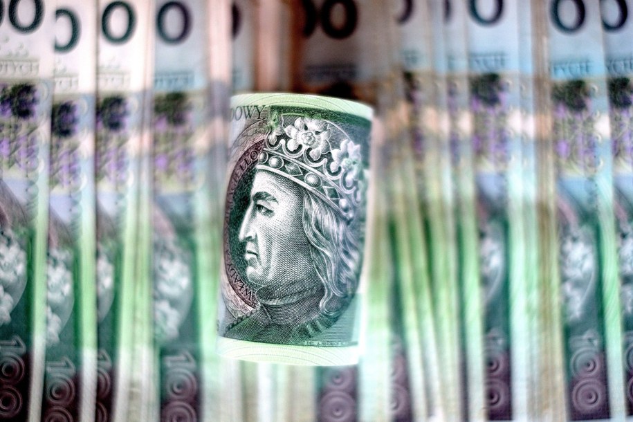 Opozycja oburzona konferencją ws. zarobków w NBP. "Robienie z Polaków idiotów"