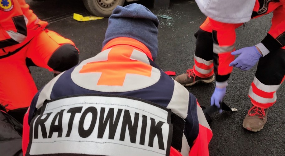 Trzy osoby ranne w wypadku na S7