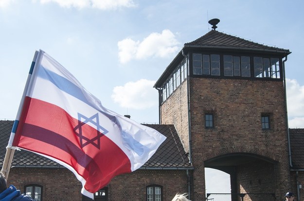 PiS rezygnuje z uchwały ws. odpowiedzialności za Holokaust
