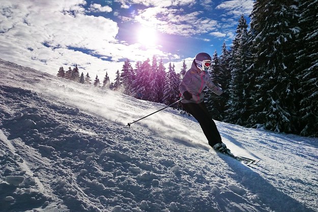 Zdziczenie narciarskich obyczajów