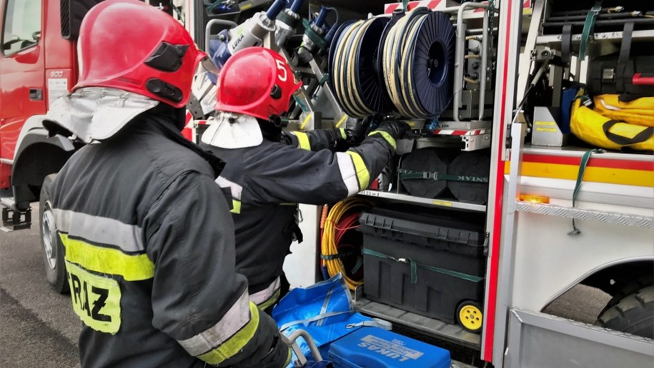 Ewakuacja szkoły podstawowej w Dębowcu. Powodem drażniąca substancja