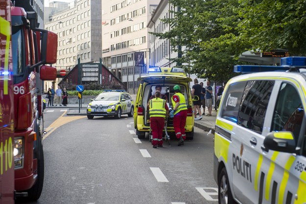 Policja w Oslo dostała wezwanie do nożownika w szkole. Uczeń podstawówki pogryzł nauczycieli