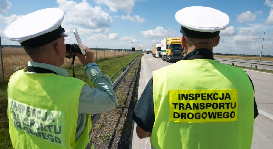 Promocja "piątki PiS" na autach ITD. Wojewoda przeprasza