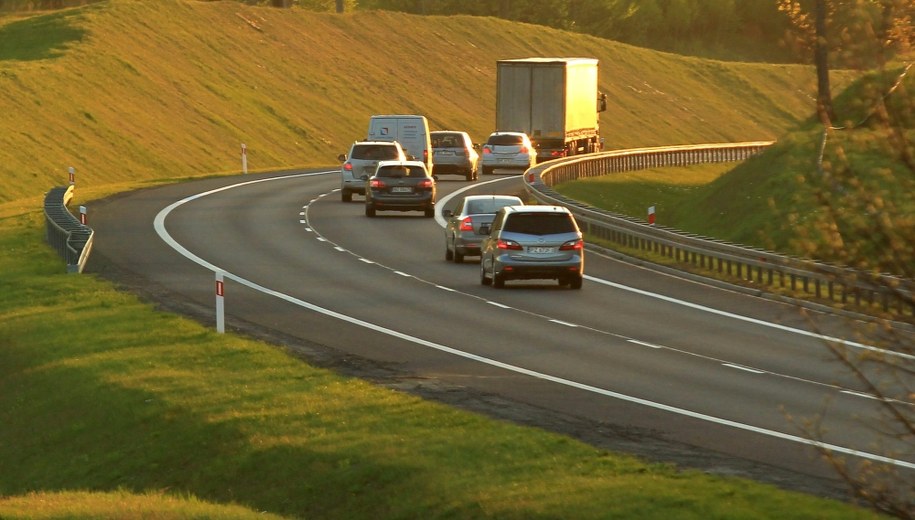 Wstrzymane pieniądze na miejskie odcinki dróg krajowych. Chodzi o ponad 330 mln zł