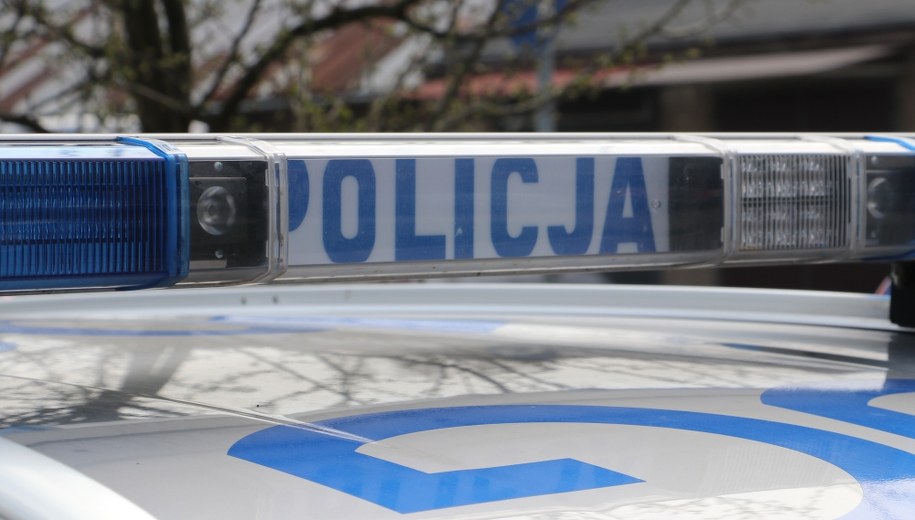 Kostrzyn nad Odrą: Grupa mężczyzn zaatakowała parę nożami. 32-latek zmarł na miejscu