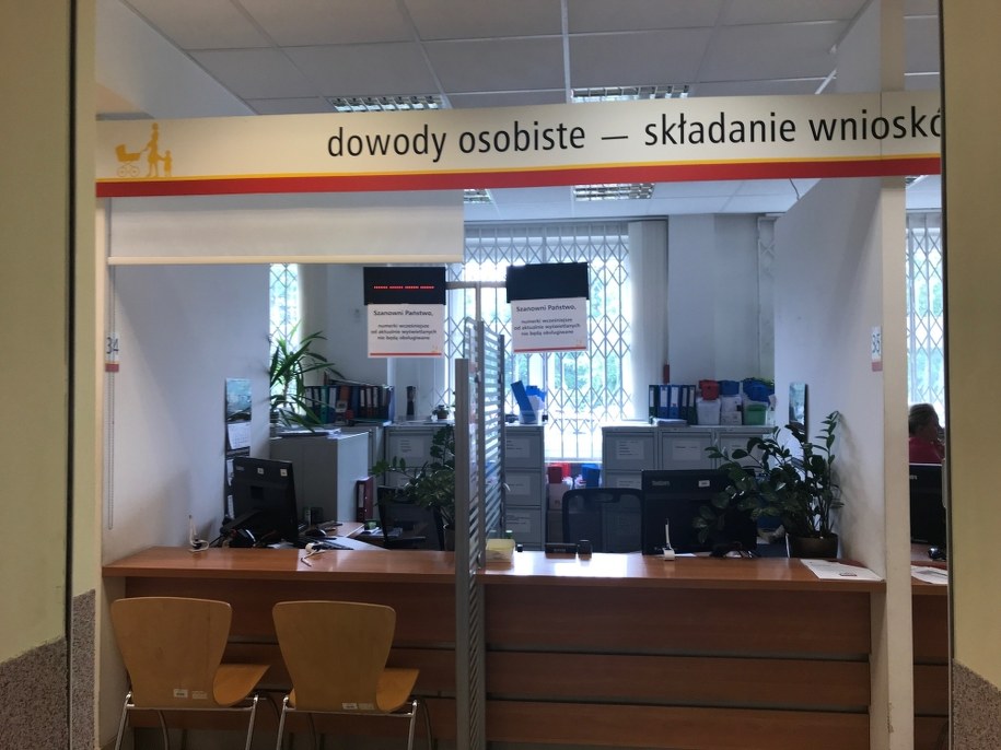 Wadliwe e-dowody można wymienić. Nieodpłatnie