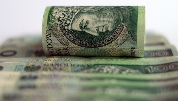Sondaż: Polacy uważają, że tylko nieliczni mają szanse na bogactwo