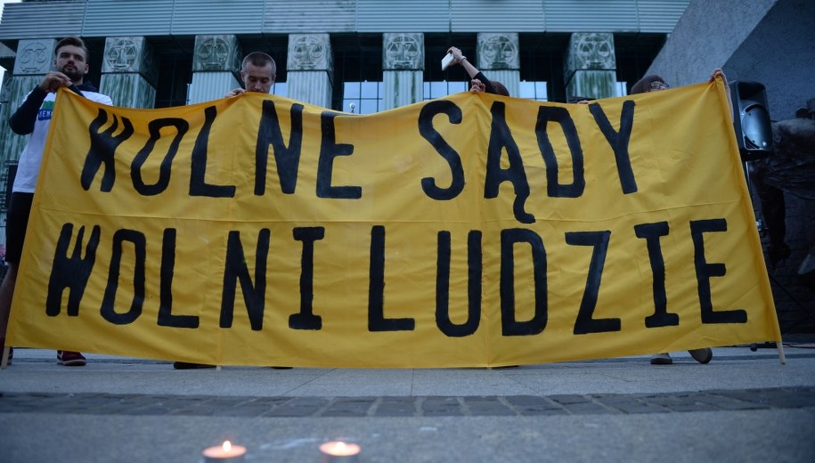 "Iustitia" apeluje do sędziów, by zrezygnowali ze stanowisk, które zajęli za rządów PiS