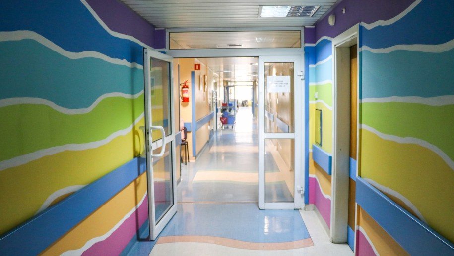 2,5-latek topił się w studni. Zmarł w szpitalu