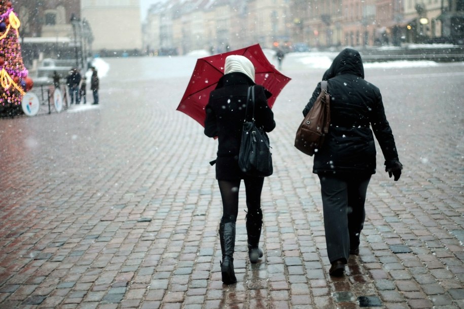 Uwaga na marznący deszcz. Gołoledź co najmniej do Nowego Roku [PROGNOZA]