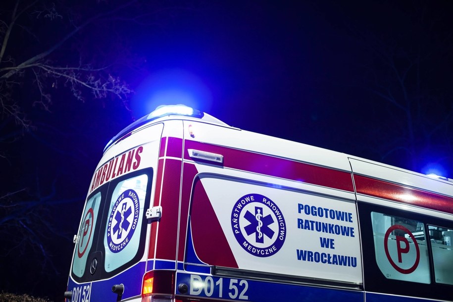 Wrocław: Pacjent wyskoczył z okna oddziału zakaźnego. Jest w ciężkim stanie