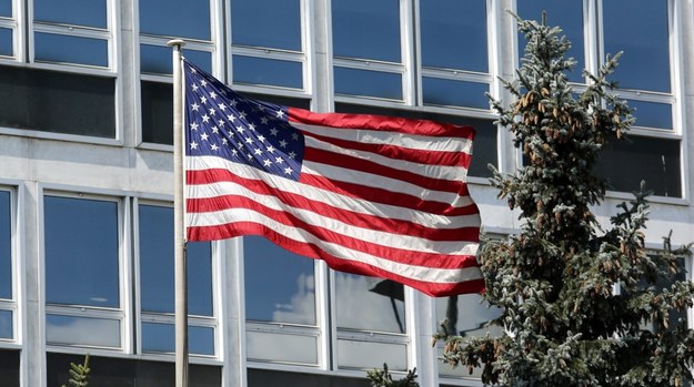 Stany Zjednoczone zawieszają wydawanie wiz