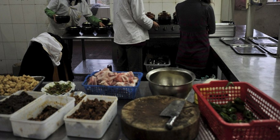 Pandemia koronawirusa. "Pacjentką zero" może być sprzedawczyni krewetek z Wuhanu