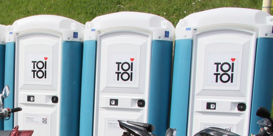 Pożar toi toia w Obornikach. W środku znaleziono ciało 67-latki