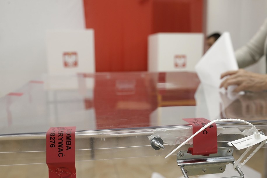 Tarcza antykryzysowa uniemożliwia przeprowadzenie wyborów prezydenckich w lokalach wyborczych