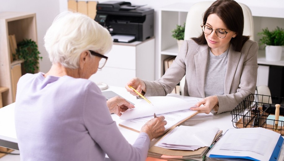 PiS chce wyrównać płace kobiet i mężczyzn. Posłowie złożą w Sejmie projekt