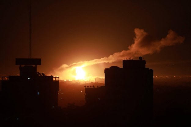 Źródła palestyńskie: Izraelskie lotnictwo zaatakowało cele w Strefie Gazy