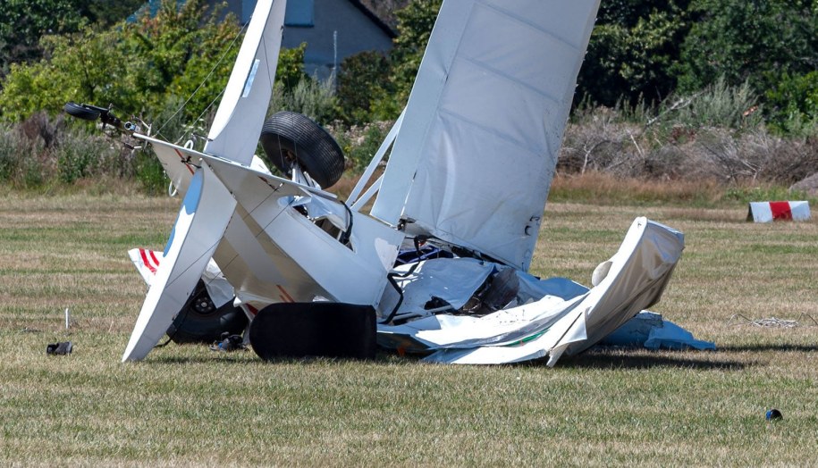 Dwa małe samoloty zderzyły się w powietrzu. 5 osób nie żyje