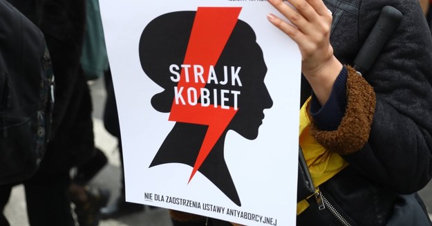 Strajk Kobiet. W wielu polskich miastach odbyły się manifestacje