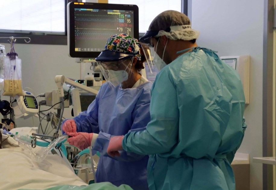 Ponad 27 tys. zakażeń koronawirusem. Kolejny rekord w Polsce