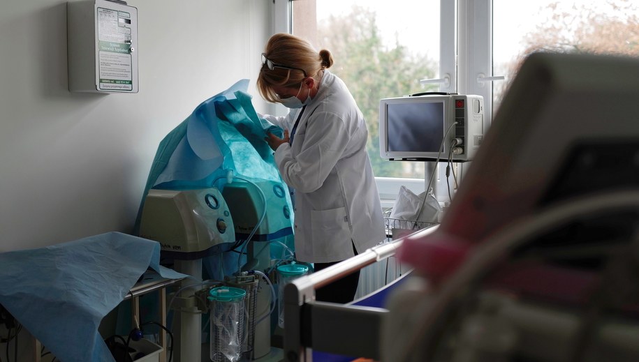 Ponad 25 tys. zakażeń i 430 zgonów. Nowy bilans epidemii koronawirusa w Polsce