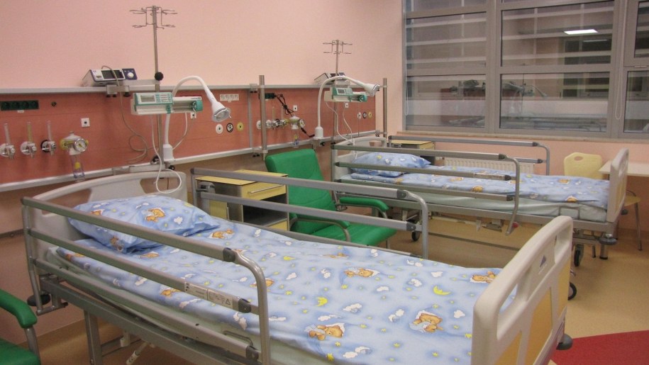 Tragedia w Sosnowcu. Nie żyje 13-latka, najnowsze informacje ws. rannej 11-latki