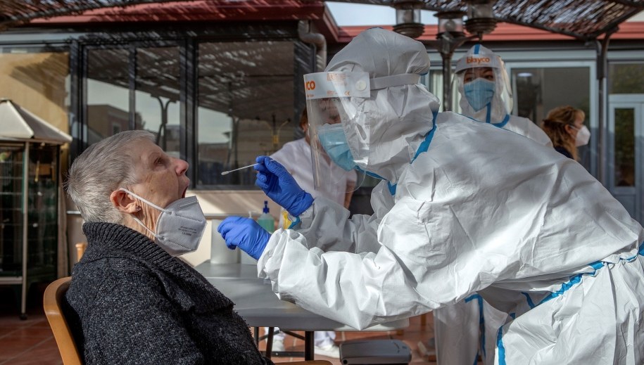 Hiszpańscy lekarze domagają się dymisji głównego epidemiologa