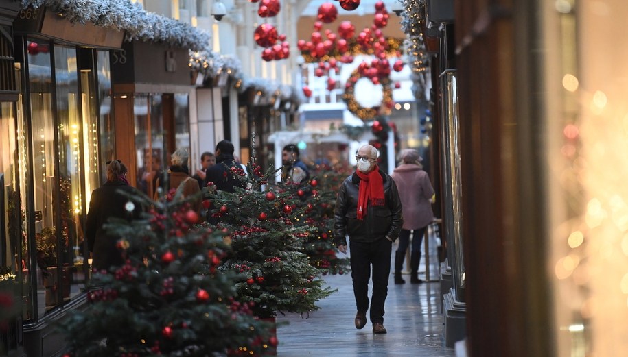 Wielka Brytania obawia się nowego wariantu koronawirusa. Możliwe kolejne restrykcje