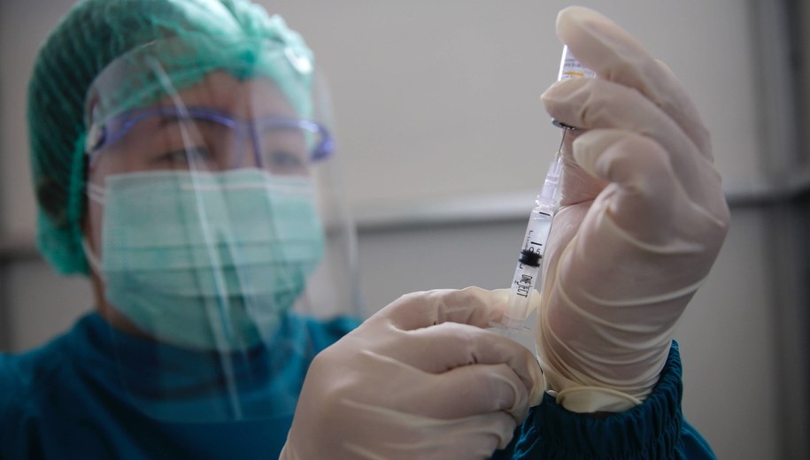 WHO: Nie wiemy, który szczep koronawirusa okaże się dominujący i pokona wszystkie inne