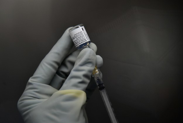 Izrael ogłasza efekty akcji szczepień przeciw koronawirusowi