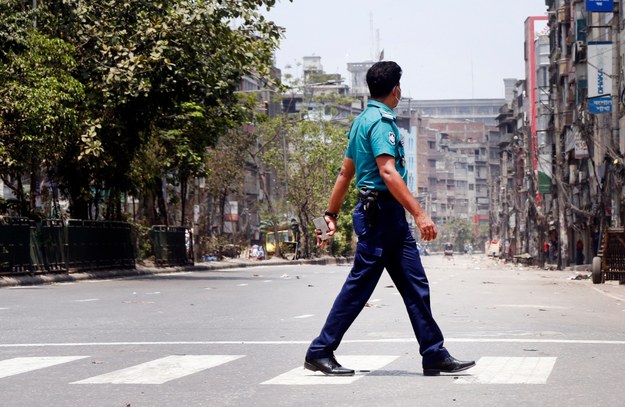 Policja w Bangladeszu otworzyła ogień do robotników. 4 osoby nie żyją