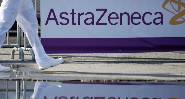 EMA: Korzyści ze szczepionki firmy AstraZeneca przewyższają ryzyko