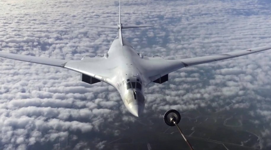 Rosyjskie bombowce nad Bałtykiem. Towarzyszyły im myśliwce Włoch, Danii i Szwecji