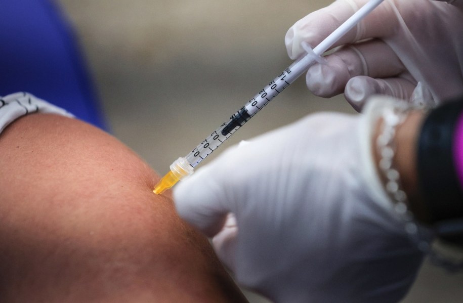 Włoski minister zdrowia: Sytuacja poprawia się, ale jeszcze nie wygraliśmy