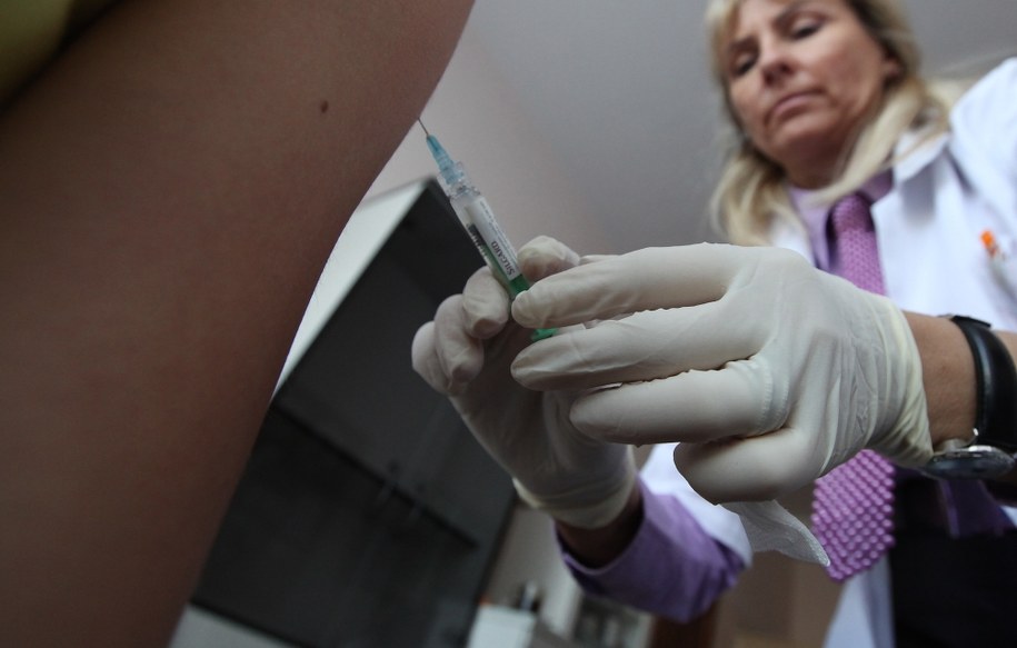Szczepionka przeciw HPV dla 12-latek ma być za darmo