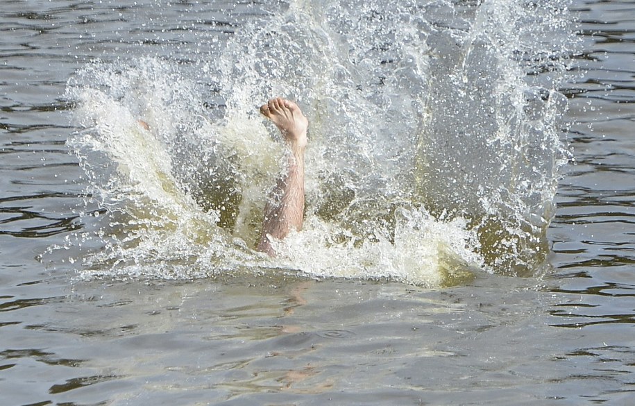 Tragedia na jeziorze Świętajno. Utonęło dwóch 18-latków