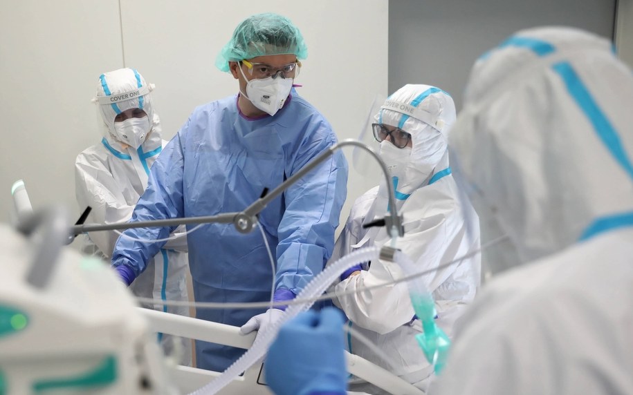 Koronawirus w Polsce. 69 nowych zakażeń i 3 zgony