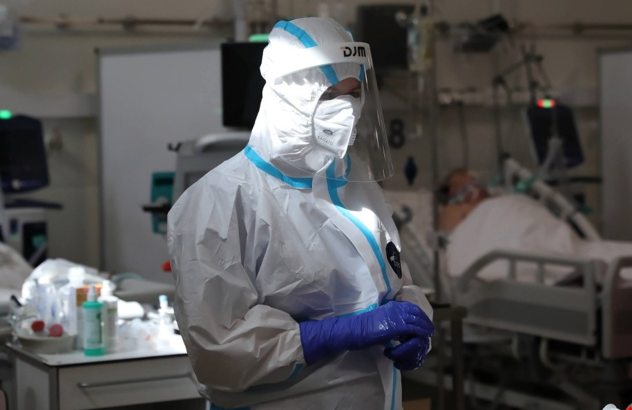 221 nowych zakażeń koronawirusem w Polsce. 7 osób zmarło