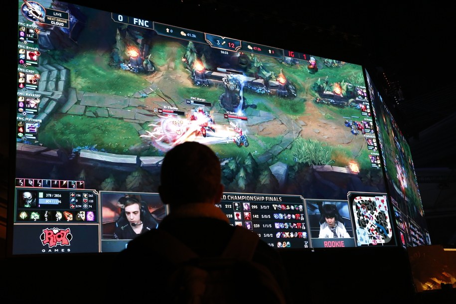 3 godziny tygodniowo na gry. Nowe prawo w Chinach