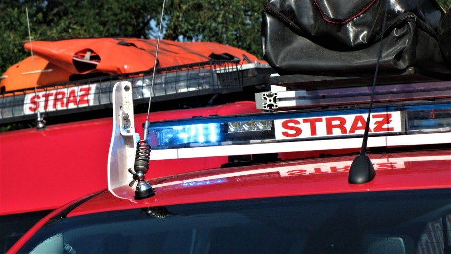 ​Pożar marketu w Przemęcie. 10 zastępów w akcji