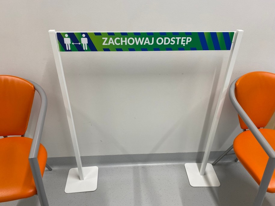421 nowych zakażeń koronawirusem w Polsce
