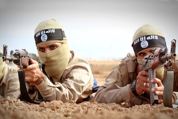Media: ISIS finansuje powroty terrorystów do Europy