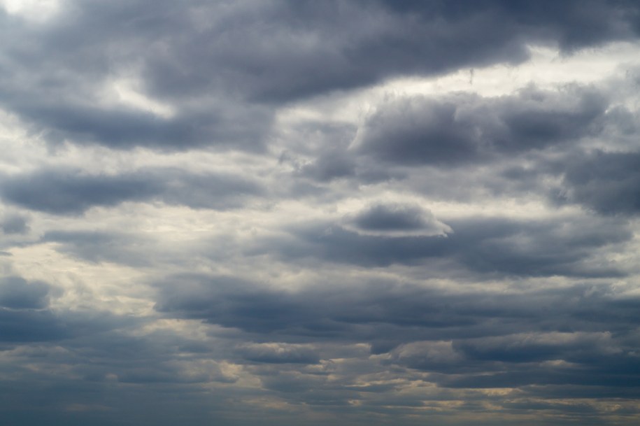 Prognoza na sobotę: Im dalej na południe, tym więcej chmur