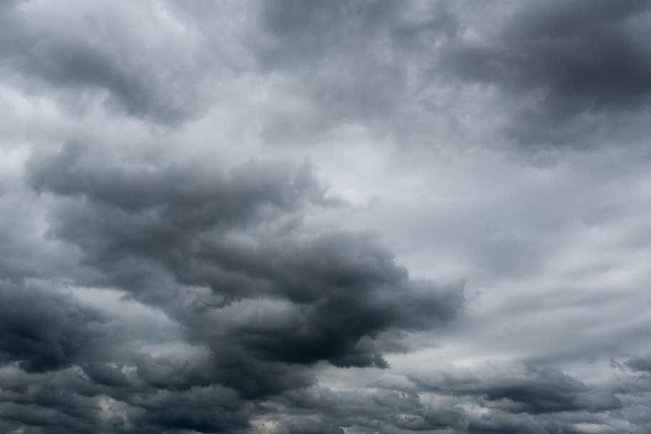 Do końca dnia pochmurno. W nocy na Pomorzu temperatura poniżej zera