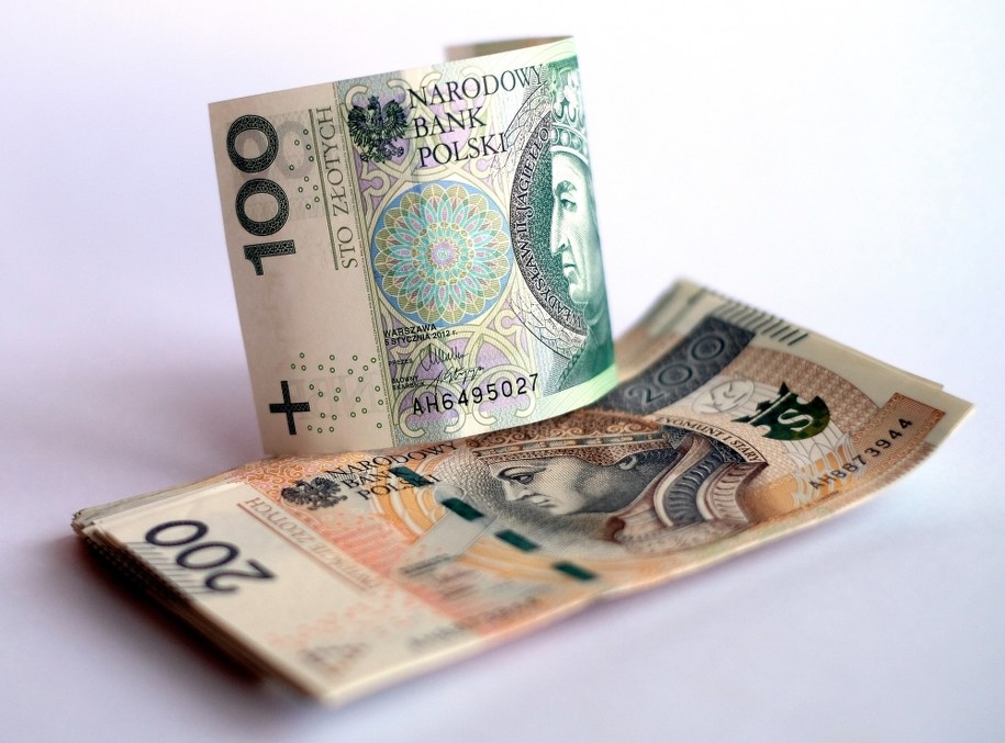 Mediana zarobków. Większość Polaków nie dostaje "średniej krajowej"