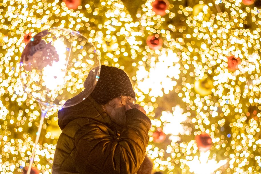 Boże Narodzenie a wariant Omikron. Czego się spodziewać?